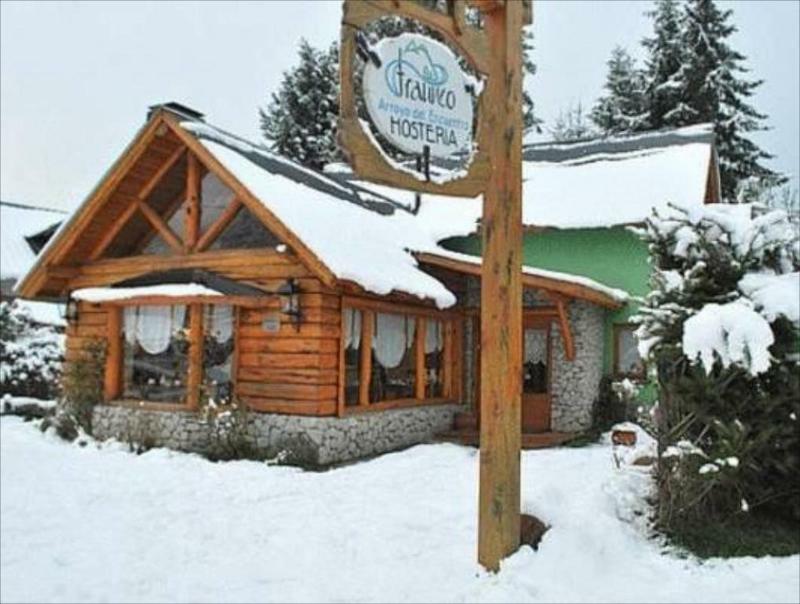Hosteria Traunco Villa La Angostura Exterior photo